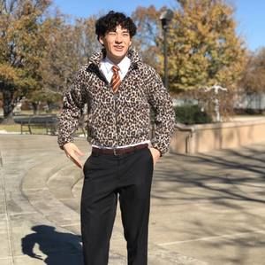 Meet your Posher, Ethan